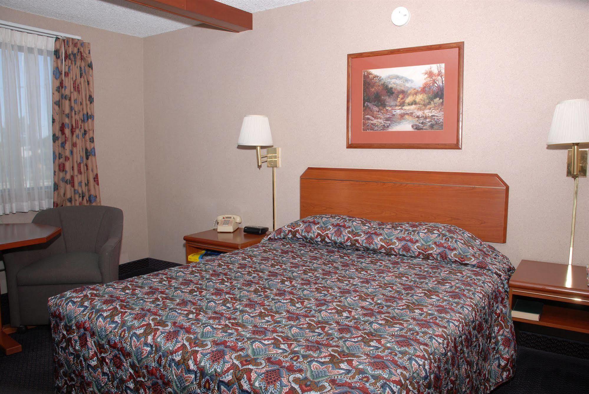 Redmond Inn מראה חיצוני תמונה