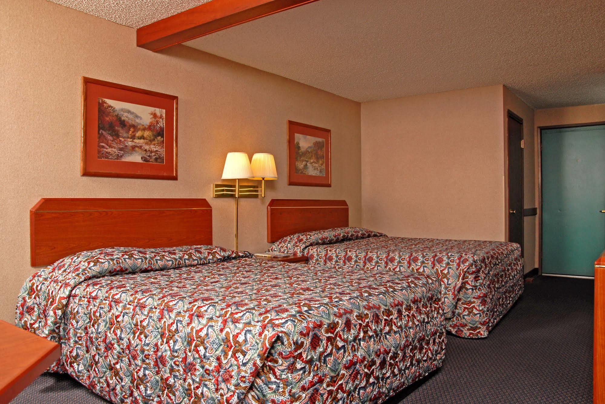 Redmond Inn מראה חיצוני תמונה