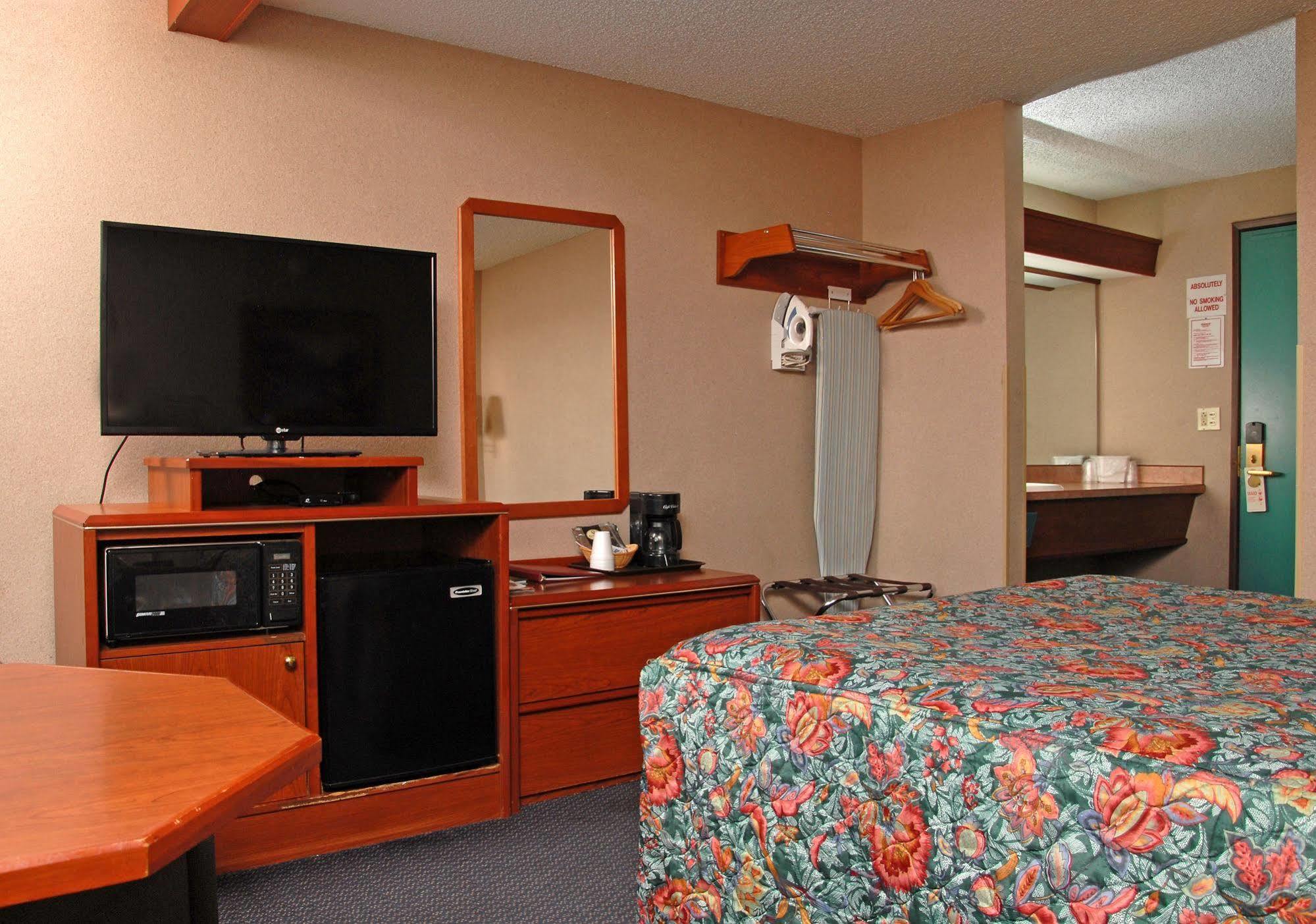 Redmond Inn מראה חיצוני תמונה