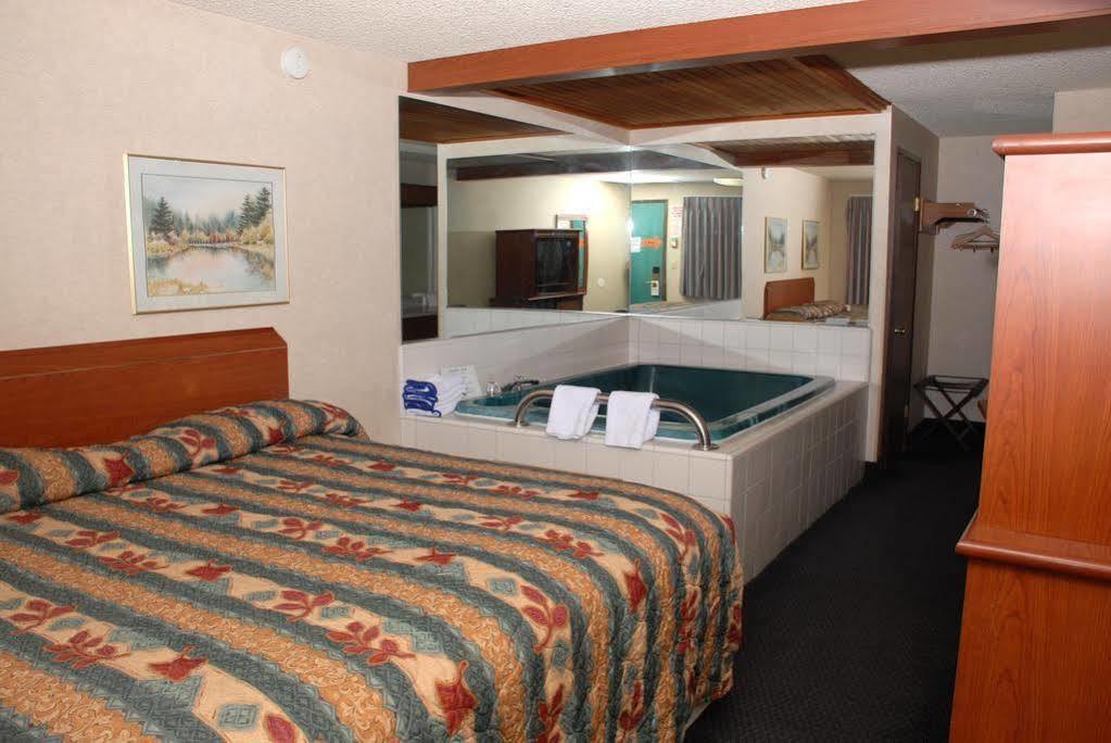 Redmond Inn מראה חיצוני תמונה